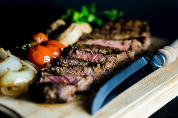 Best Steak knives for Tomahawk Steak
