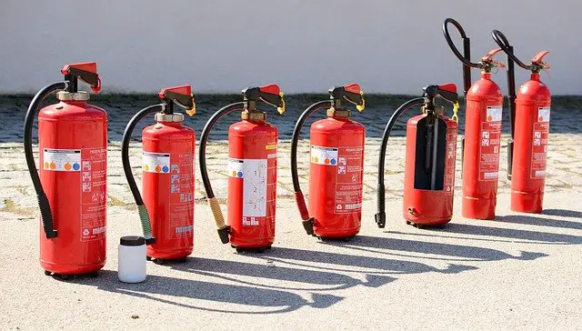 7 best fire fighting equipments for buildings in 2022