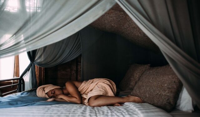 What burns fat while you sleep