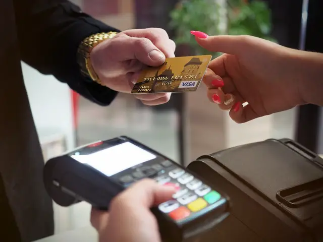 5 Guaranteed approval unsecured credit cards for bad credit in May June 2022