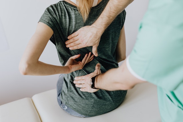 How much does a Chiropractic Adjustment Cost to Crack your Back?