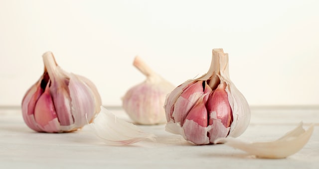 How Much-minced Garlic Equals One Clove, 2, 3, and 4?