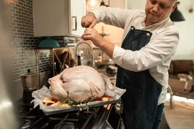 How Long to Cook a 12-Pound Turkey?