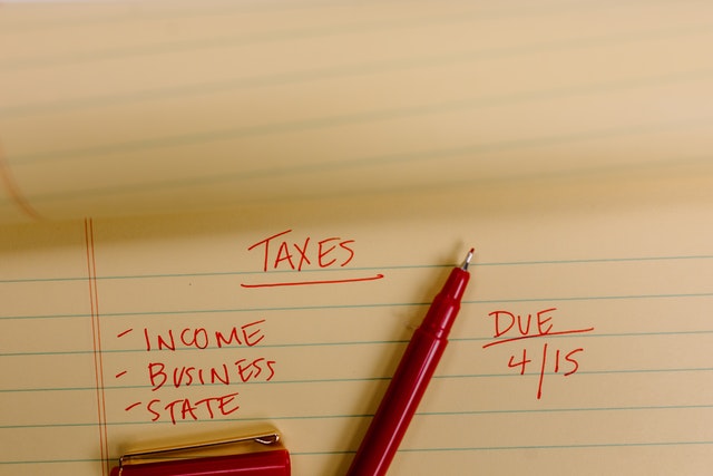 What is the Meaning of Federal Income Tax Withholding?