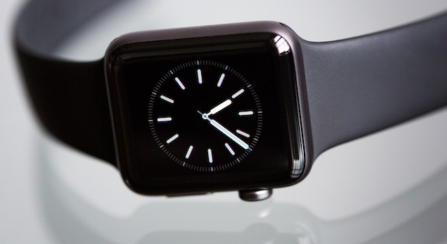 Best Apple Watch Bands For Small Wrists