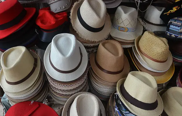 Creatively Mix and Match Different Types of men's Hats for a Standout Look