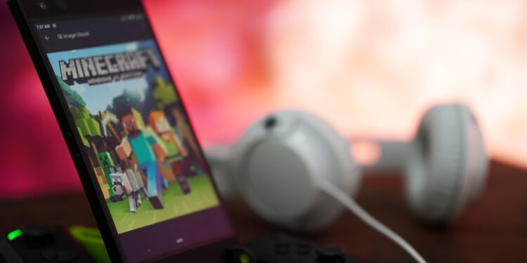 How To Get Off A Horse In Minecraft?