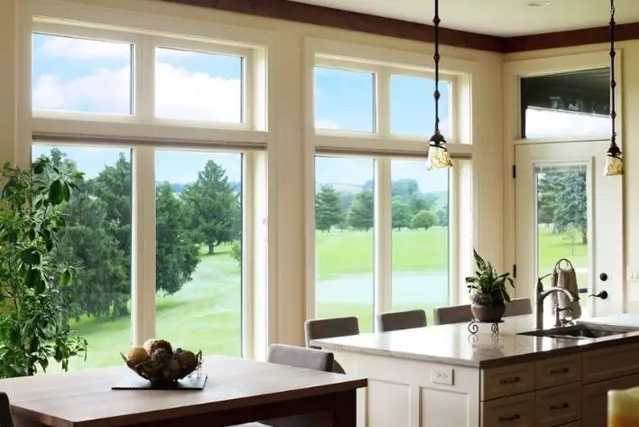 When should windows be replaced and how much does it cost?