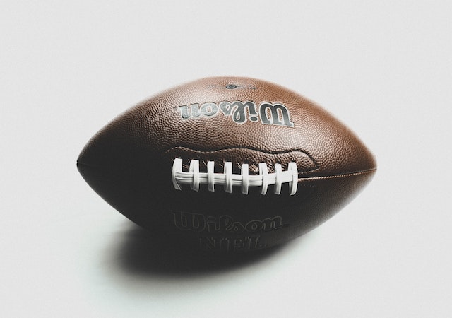 How Many Balls Will An NFL Team Play Within An NFL Game?