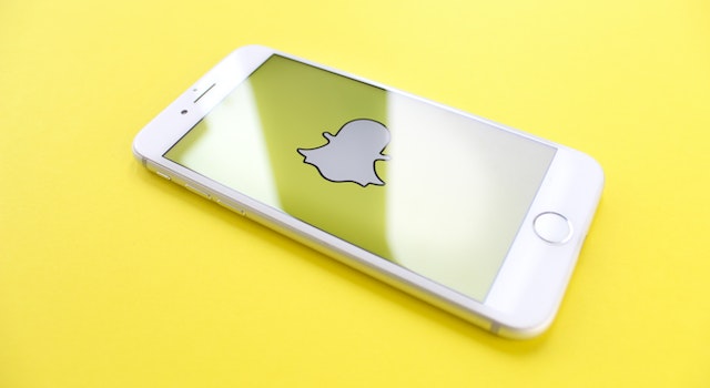How Do You Reverse A TikTok On Snapchat?